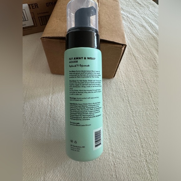 Just for Wig, Weave, Braid, & Extensions - Fly away & Wrap Mousse - Picture 4 of 5